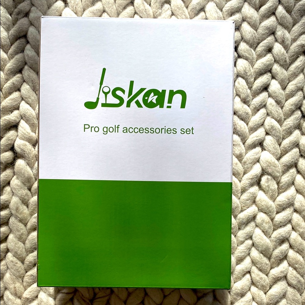 Jiskan Golf Accessories Set - Green and White